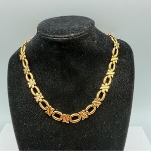 Vintage Avon Gold Tone Link Statement Necklace